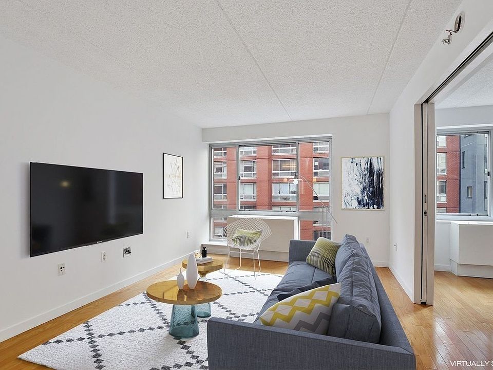 1st image of 555 W 23rd St APT N9d