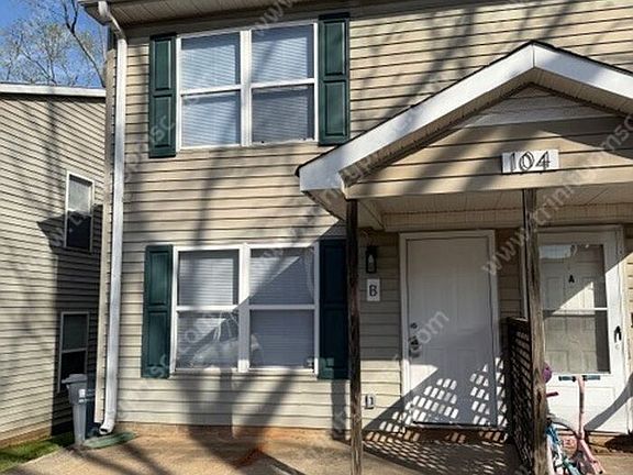 3rd image of 104 Millwood Ct #B