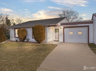 49B Juniper Plz, Monroe Township, NJ 08831