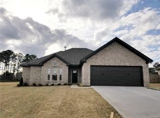 65 Tallahatchie Dr, Wetumpka, AL 36093