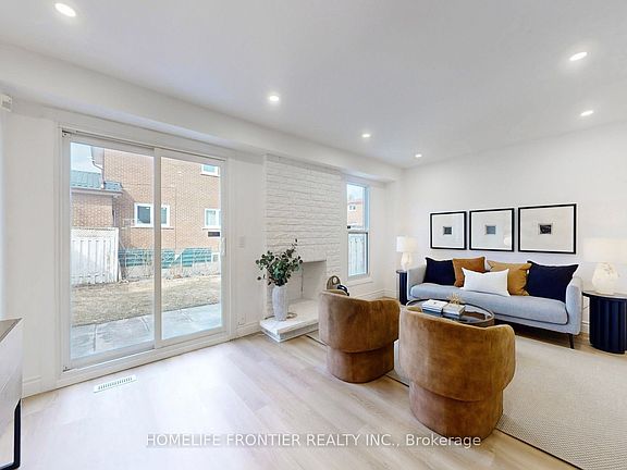 4th image of 42 Green Spring Dr