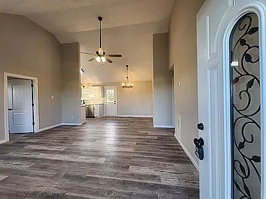 2nd image of 318 Cayenne Dr