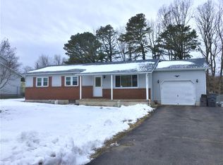 4 Fawn Dr, West Hazleton, PA 18202