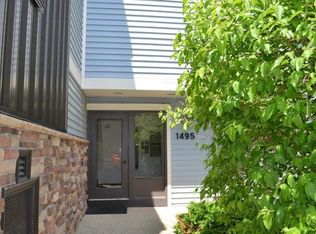 1495 S County Farm Rd APT 2, Wheaton, IL 60189