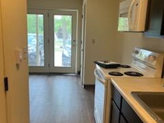 5th image of 402 N Iowa St #402-04