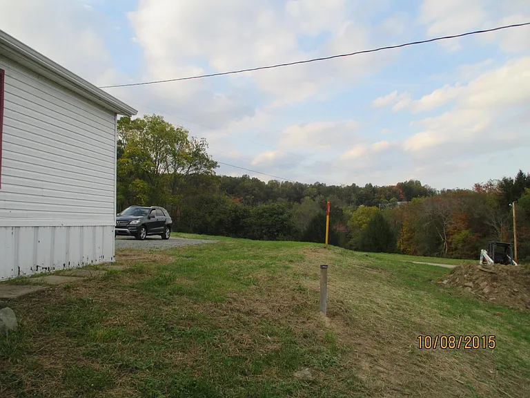352 Poplar Dr — Photo 7