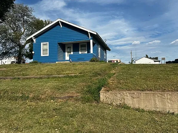 406 N Windom St, Eustis, NE 69028