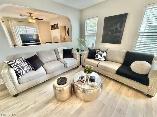 399 Center Green Dr, Las Vegas, NV 89148