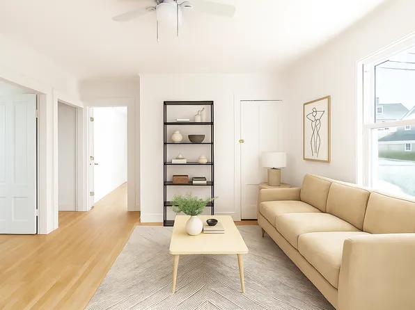 19 Fall St, Biddeford, ME 04005