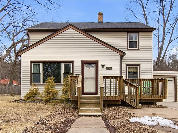 2nd image of 652 Ripley Avenue