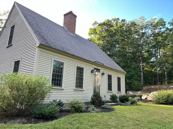 160 Quaker St, Northbridge, MA 01534