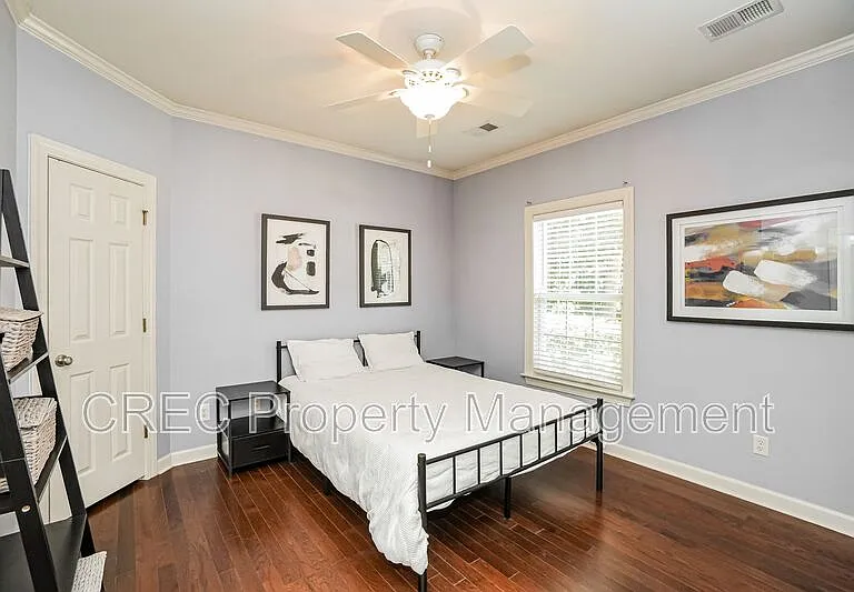 1202 Grove Park Dr — Photo 11