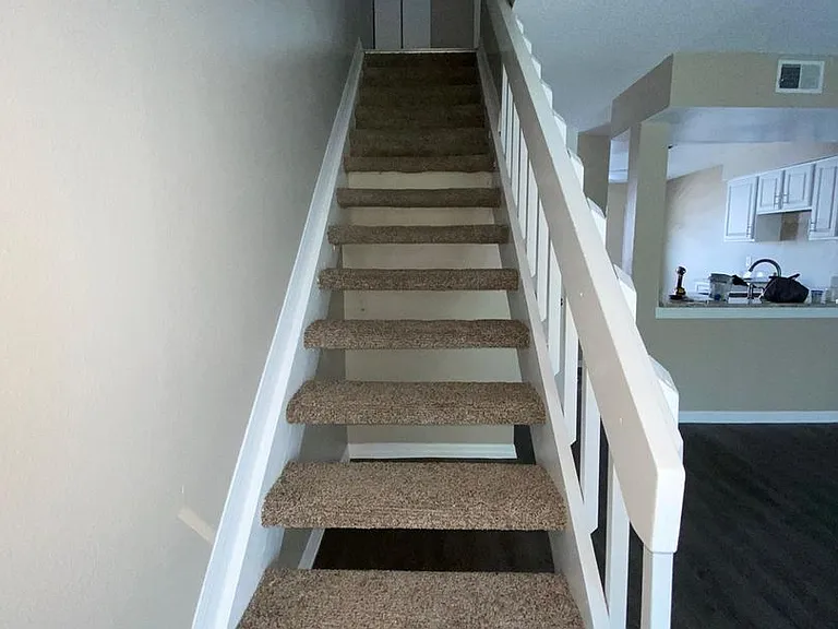 Saint Andrews Square Townhomes — Photo 22