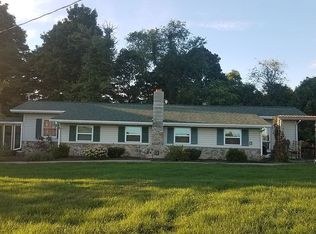 320 Deerfield Rd, Washington, PA 15301