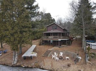 9849 White Lake Rd, Suring, WI 54174