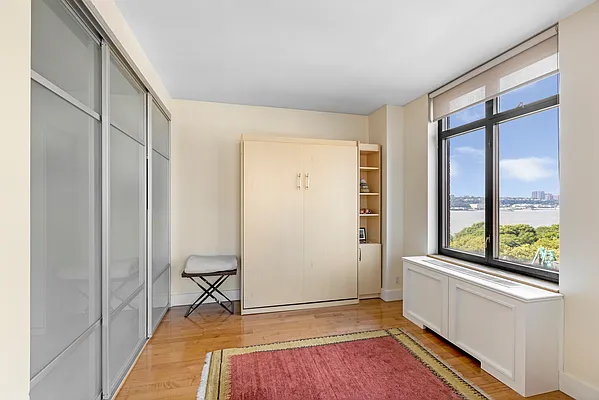 Sold by Compass | media 8