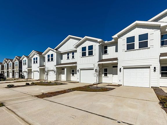 3rd image of 1610 Caleigh Ct