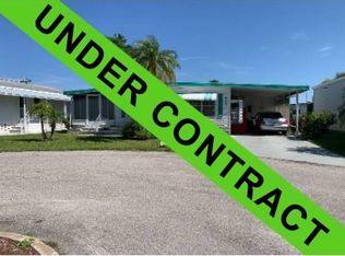907 Bonaire W, Venice, FL 34285