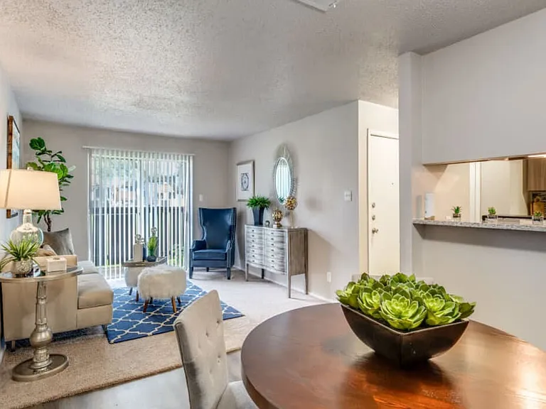 5744 Coventry Park Dr — Photo 21