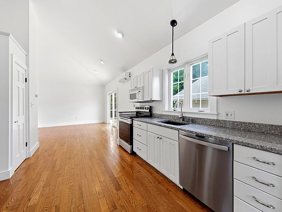 5th image of 39 Knott Street