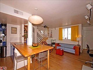 4th image of 511 Washington Ave