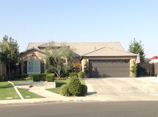 14500 Harbor Isle Way, Bakersfield, CA 93314