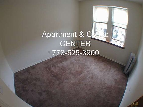 3rd image of 4031 N Kenmore Ave APT 301