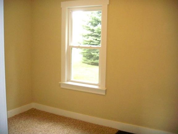 5th image of 6223 Marywood Ave