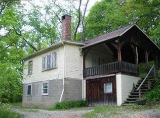 20 Mathews Rd, Belle Vernon, PA 15012