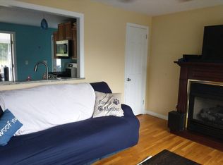 54 Country Ln, Vernon, CT 06066