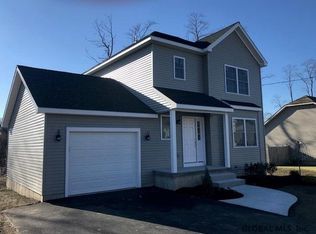 2828 Olean St, Schenectady, NY 12306