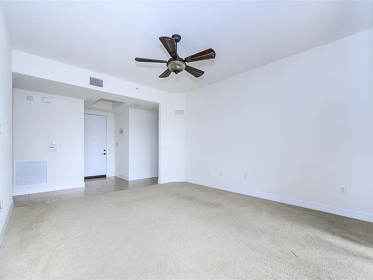 99 Vivante Blvd #404 — Photo 3
