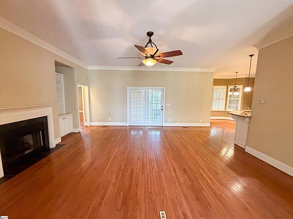 3rd image of 324 S Griffin Mill Ct