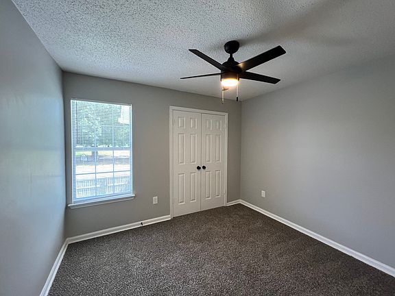 4th image of 5490 Emerald Hills Dr