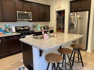 35435 Marabella Ct, Winchester, CA 92596