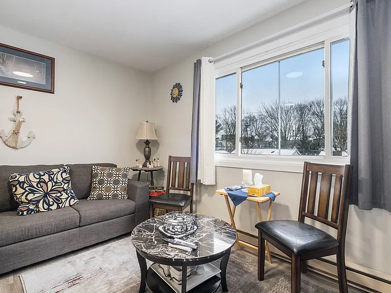 14 Scace Ave #18 — Photo 11