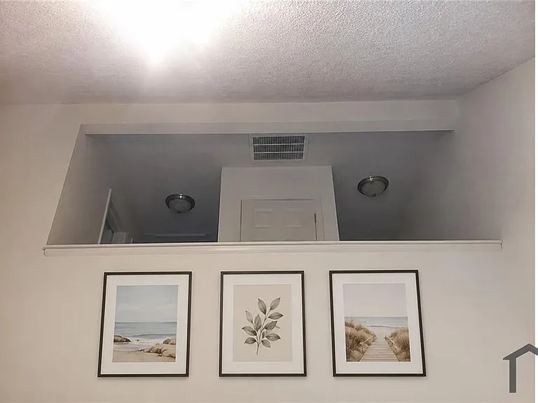 6447 River Park Dr — Photo 7