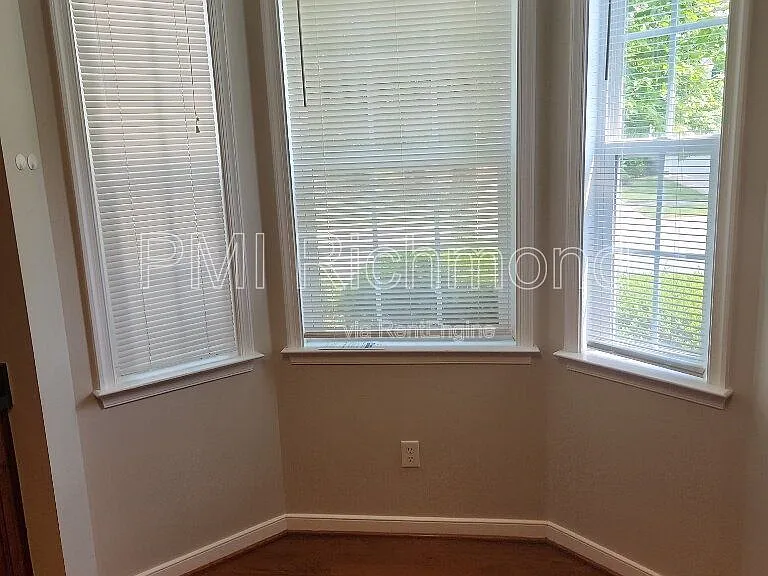 1252 Providence Knoll Dr — Photo 11
