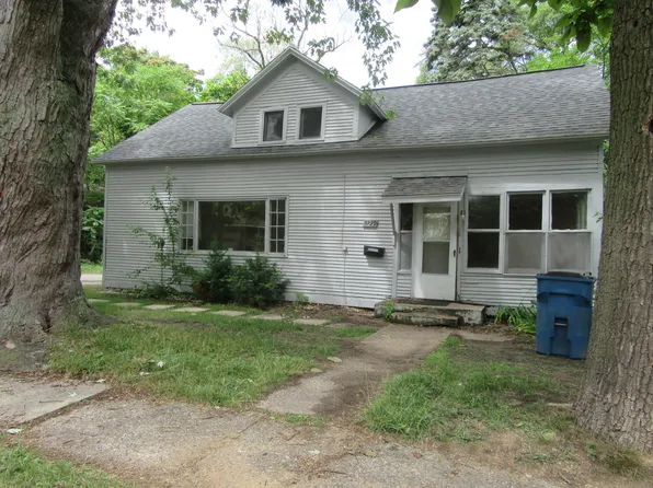 3229 Highland St, Muskegon Heights, MI 49444