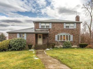 124 Lincoln St, Waltham, MA 02451