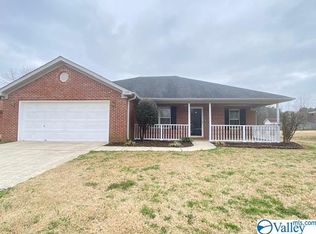 124 Poplar Green Ln, Harvest, AL 35749