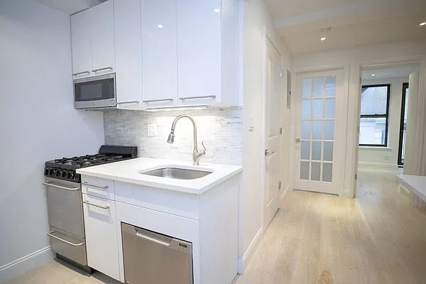 Rented by Corcoran | media 4