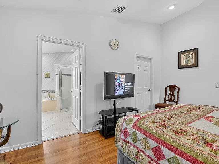 7470 Chorale Rd — Photo 18
