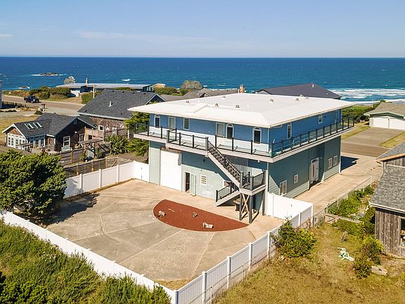 3rd image of 1257 7th St SW