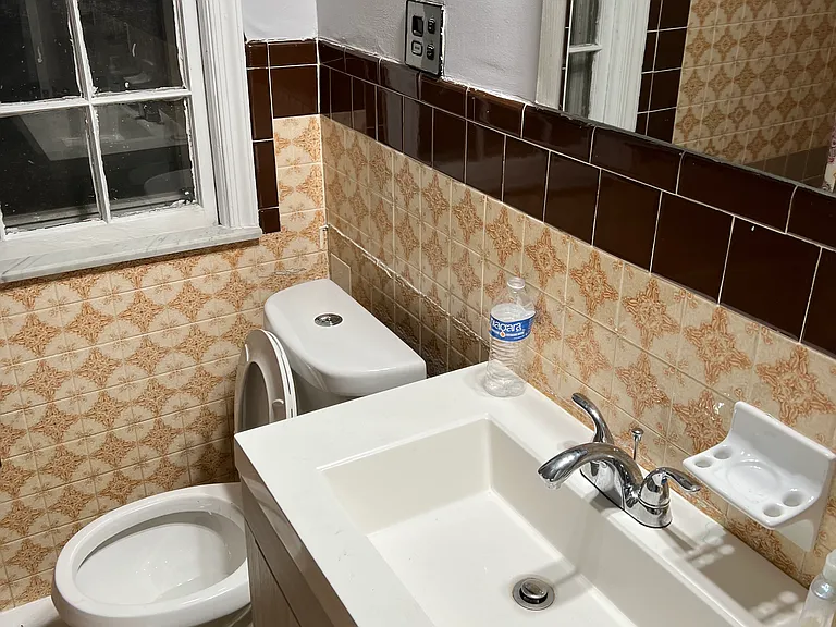7304 Finns Ln — Photo 3