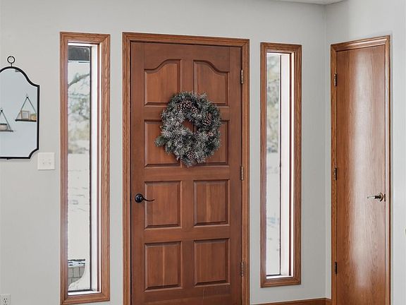 3rd image of 13400 Sunshine Cir