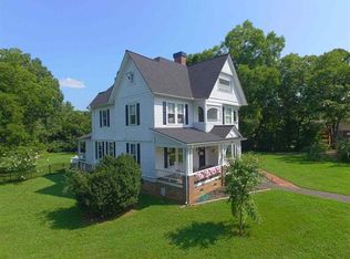 244 Woodlawn Ave, Newport, TN 37821