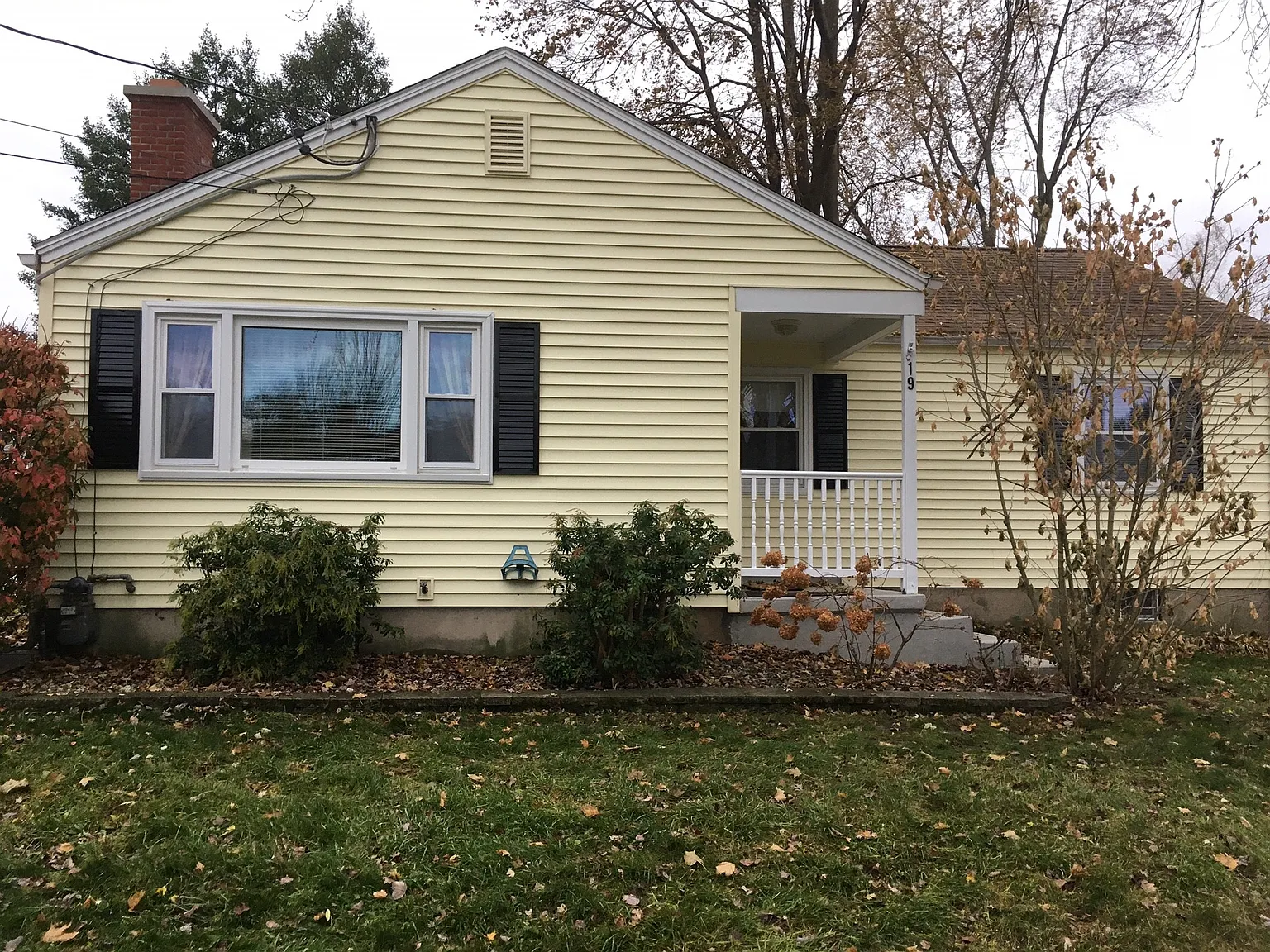 3 bed, 1080 sqft, $1,750 — Photo 1