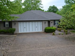 5 Milford Ln, Bella Vista, AR 72715