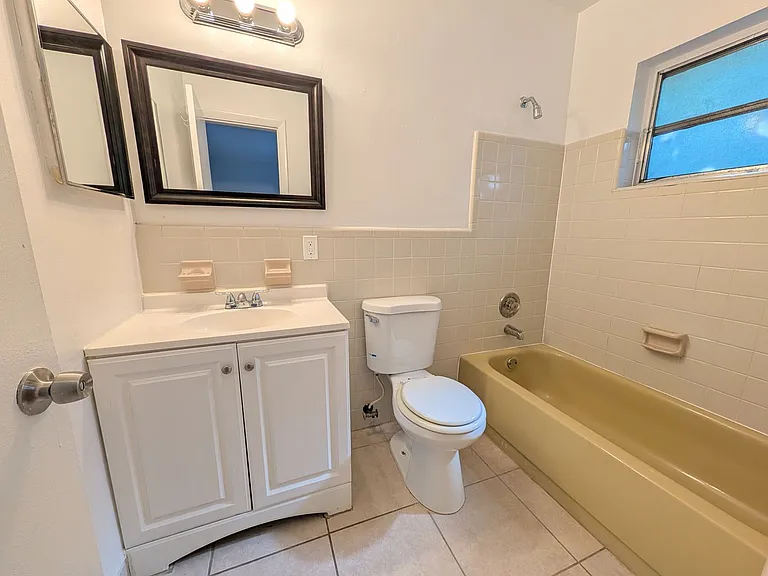 466 Sunshine Dr — Photo 7